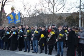 почтили памят  Небесной сотни