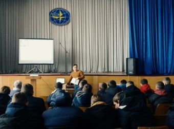 P90228-1321331